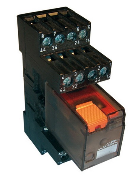 Kleinrelais 230V/4x6A